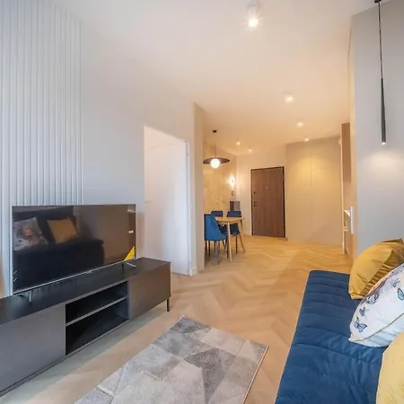Apartamento Kierbedzia Suite, Wi-fi And Free Parking